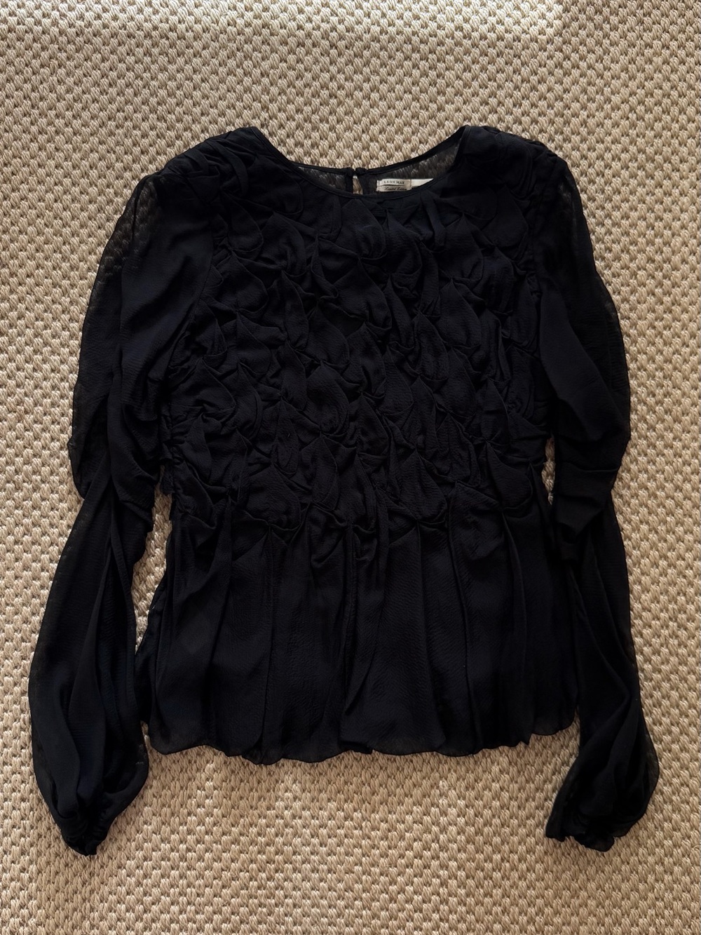 Leon Max Black Textured Long-Sleeve Peasant Blouse 100% silk size medium